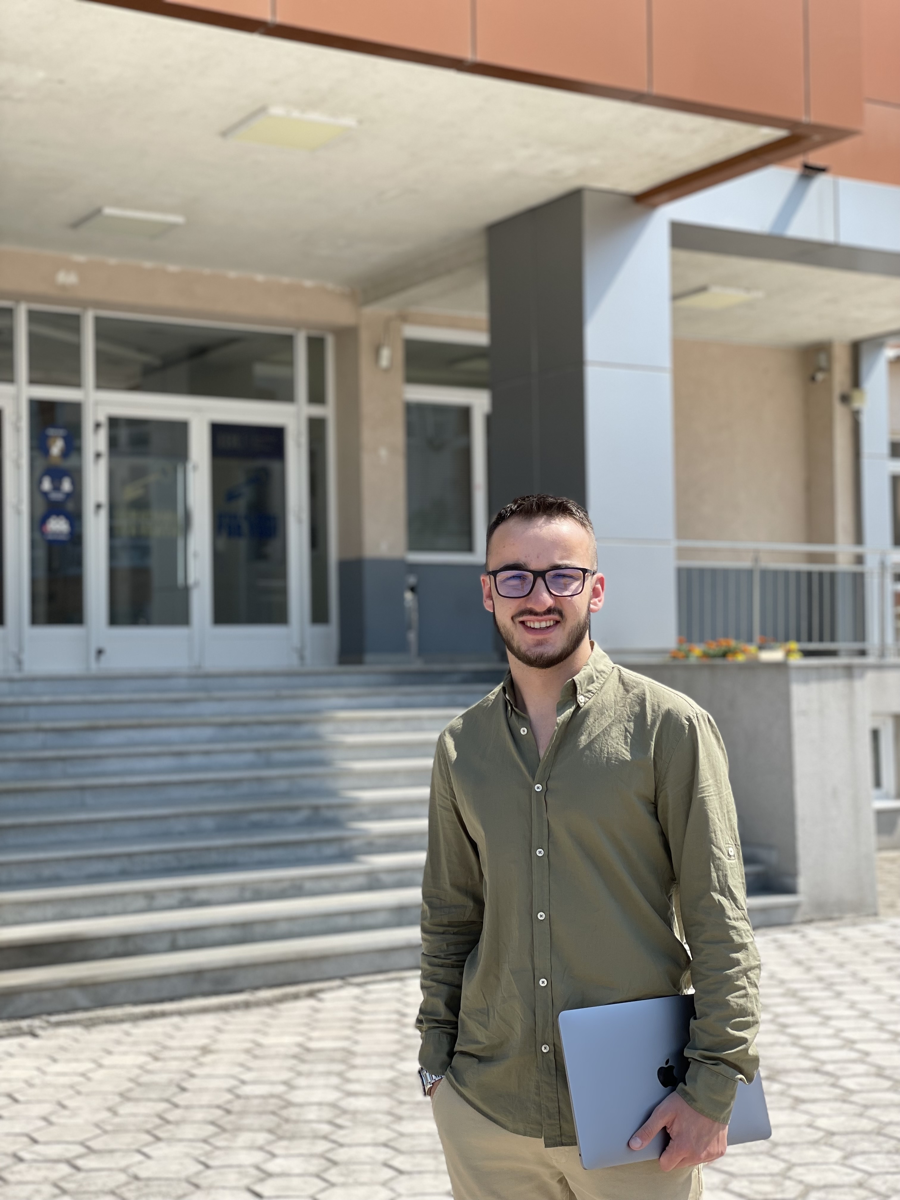 Bachelor's - 2021